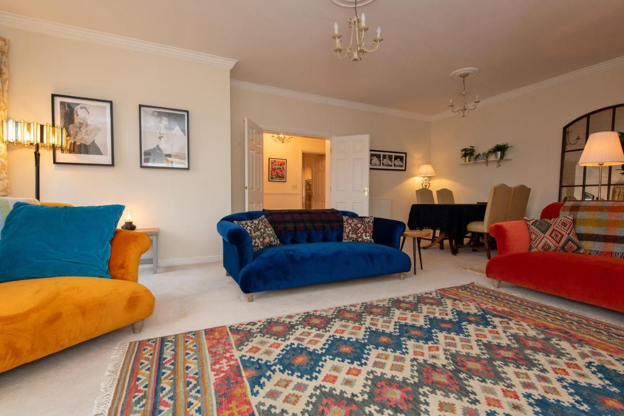 Cathedral Views Apartment Durham Bagian luar foto