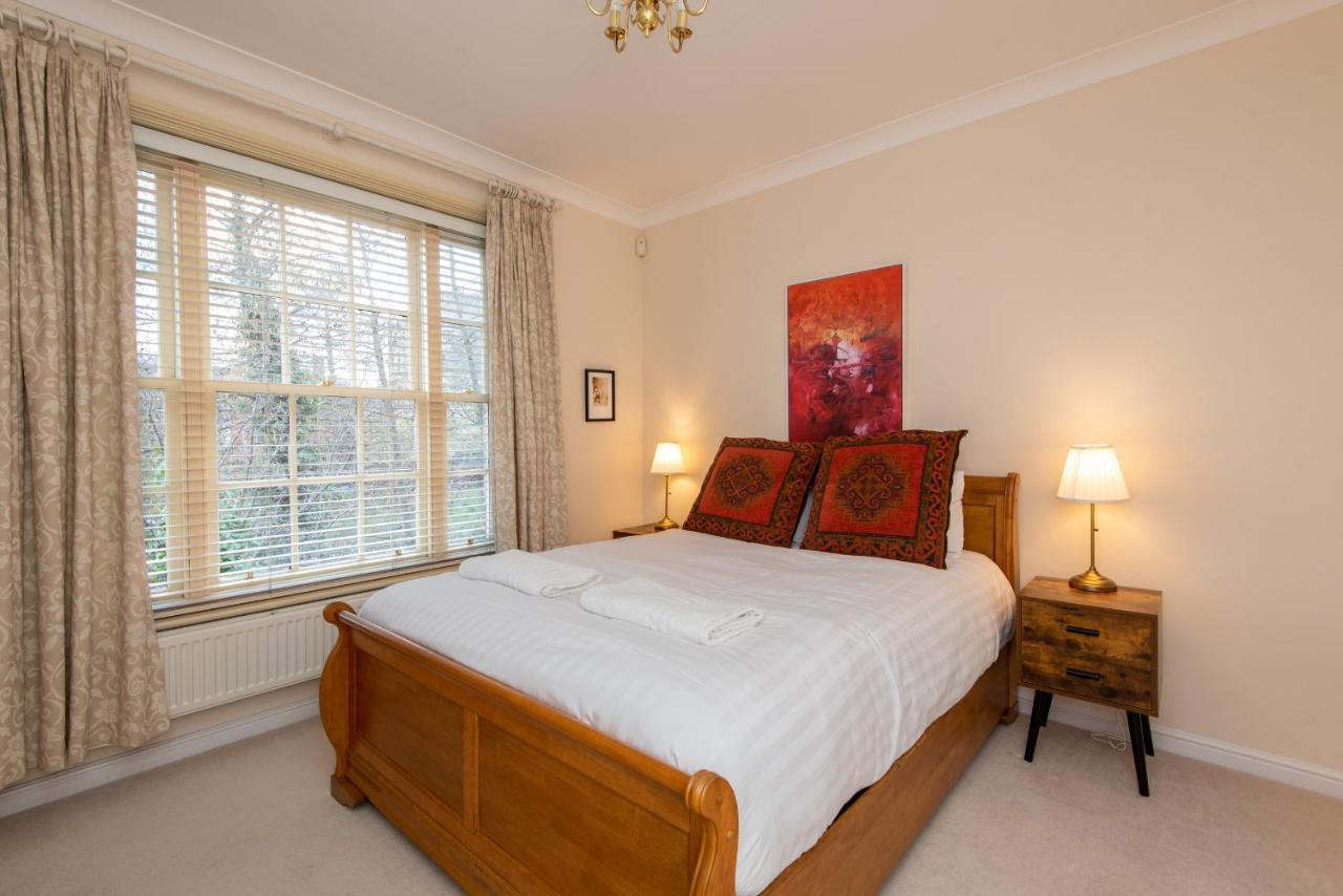 Cathedral Views Apartment Durham Bagian luar foto